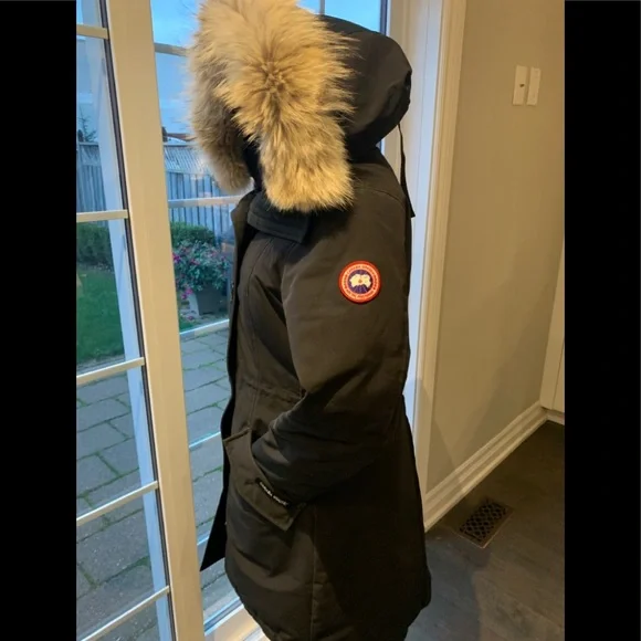 Authentic Canada Goose ROSSCLAIR PARKA - Picture 3 of 14